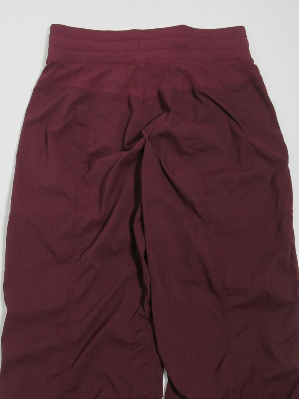 Lululemon Women's Dance Studio Mid-Rise Pant *Regular Garnet Size 4